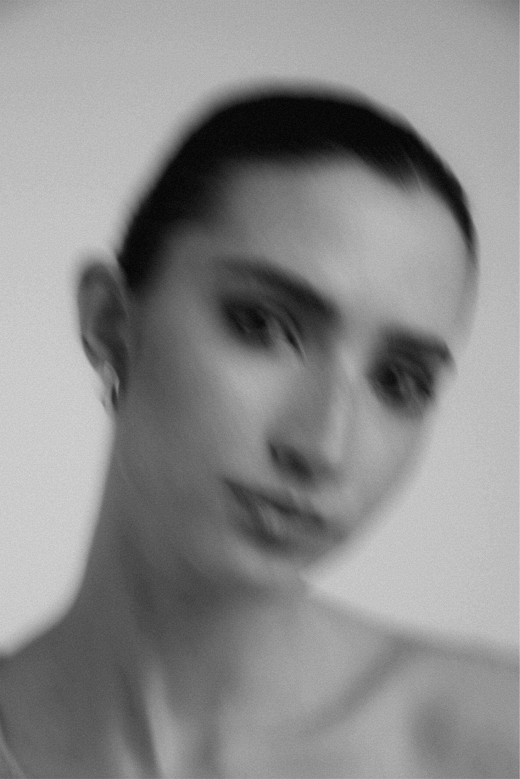 Traces_Beauty_0420-LIGHT